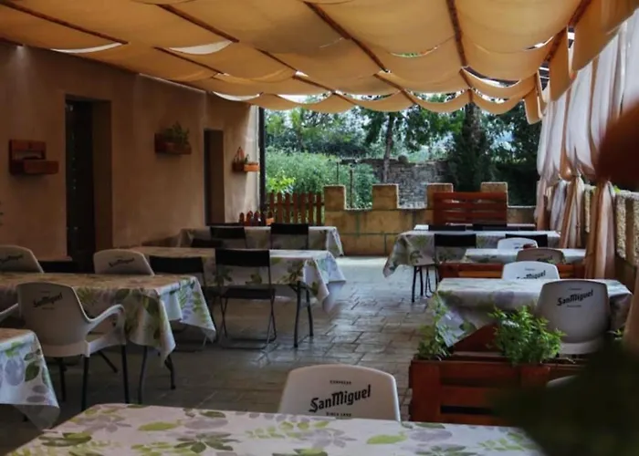 Casa rural Bodegas De Claveria *