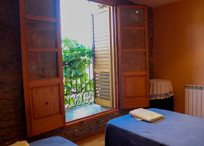 Bodegas De Claveria Casa rural