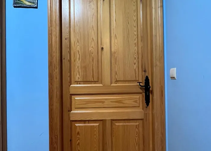 Bodegas De Claveria Casa rural *