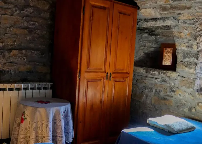 Bodegas De Claveria El Humo de Muro