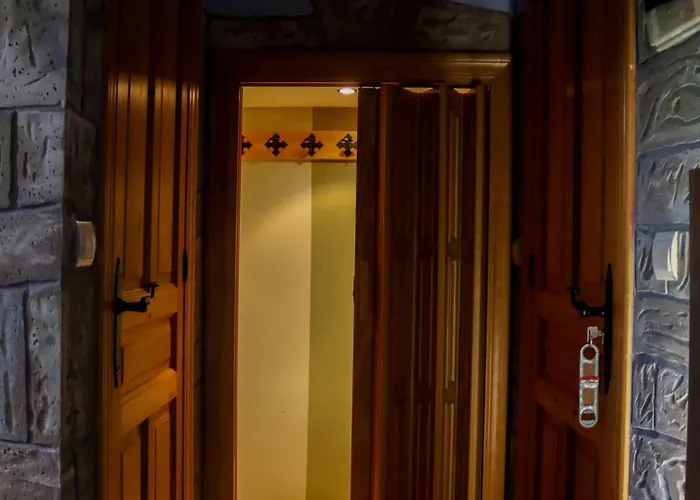 Casa rural Bodegas De Claveria *